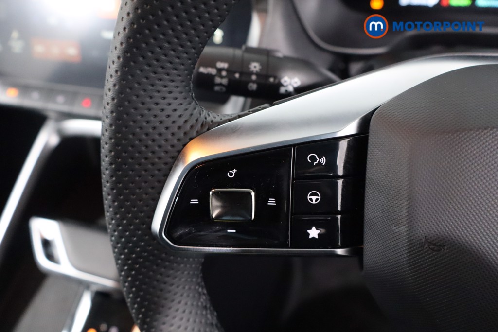 Mg Motor Uk ZS Trophy Automatic Petrol-Electric Hybrid SUV - Stock Number (1617063) - 7th supplementary image