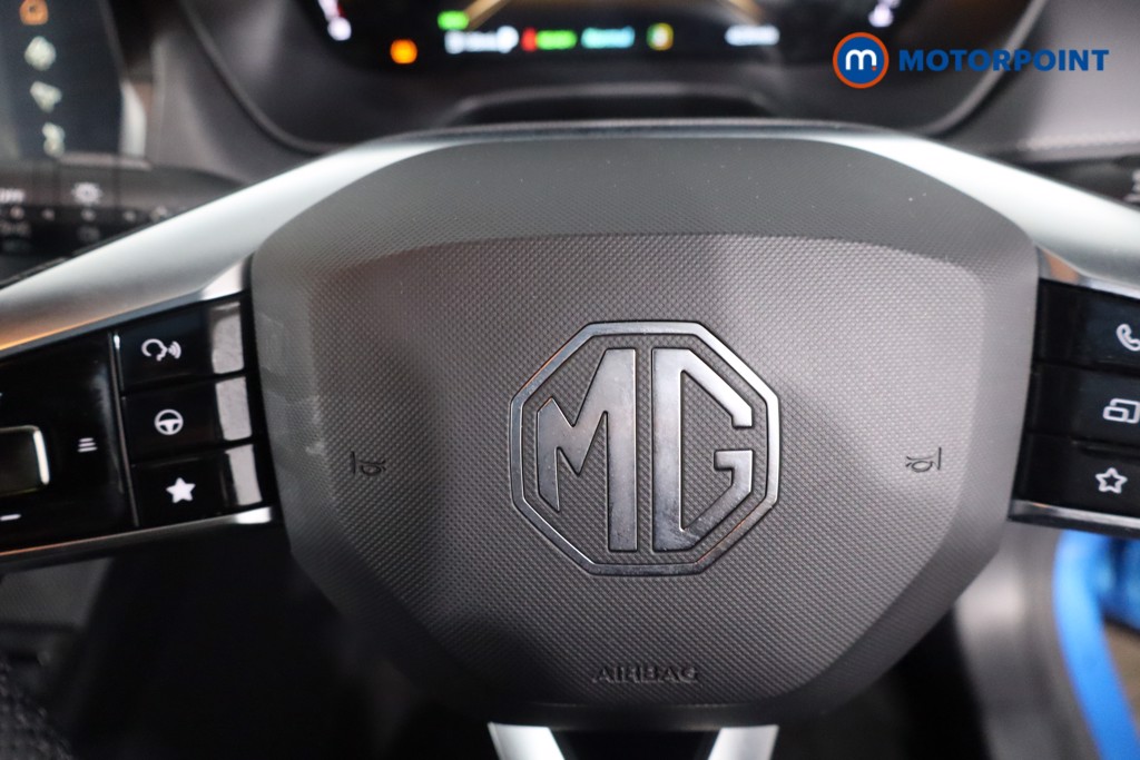 Mg Motor Uk ZS Trophy Automatic Petrol-Electric Hybrid SUV - Stock Number (1617063) - 13th supplementary image
