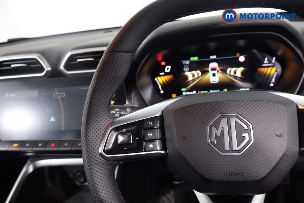 Mg Motor Uk ZS Trophy Automatic Petrol-Electric Hybrid SUV - Stock Number (1617063) - 21st supplementary image