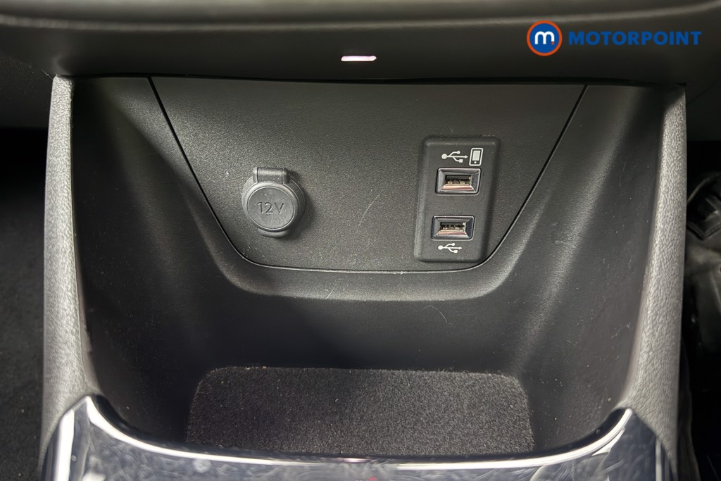 Vauxhall Crossland X Elite Nav Automatic Petrol SUV - Stock Number (1617074) - 14th supplementary image