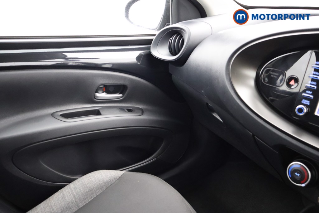 Toyota Aygo X Pure Manual Petrol Hatchback - Stock Number (1617107) - 6th supplementary image