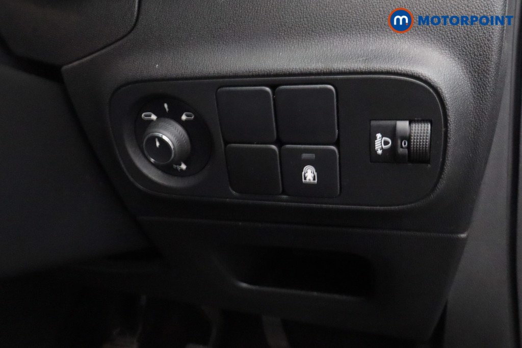 Citroen C3 Shine Plus Manual Diesel Hatchback - Stock Number (1617308) - 17th supplementary image
