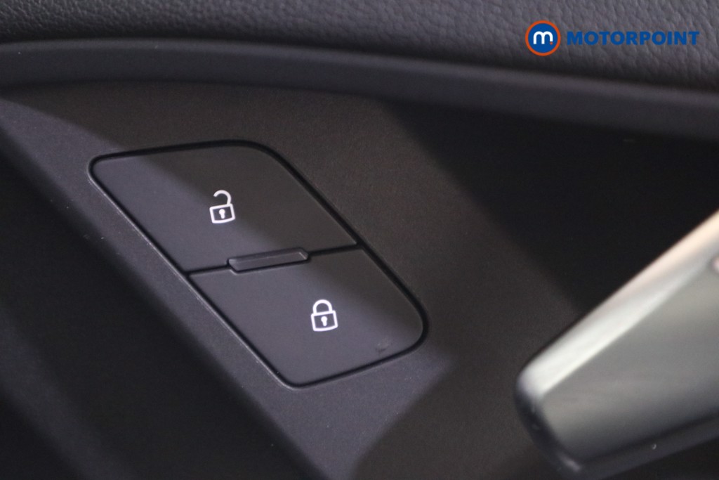 Audi A3 S Line Automatic Petrol Plug-In Hybrid Hatchback - Stock Number (1617330) - 16th supplementary image