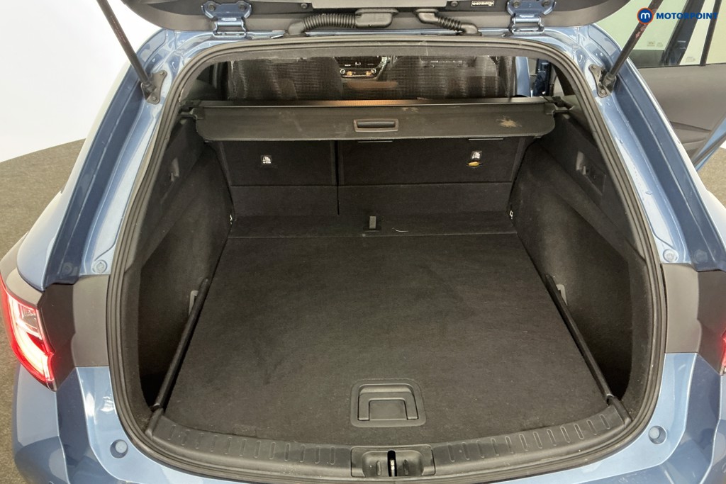 Toyota Corolla Design Automatic Petrol-Electric Hybrid Estate - Stock Number (1617333) - 4th supplementary image