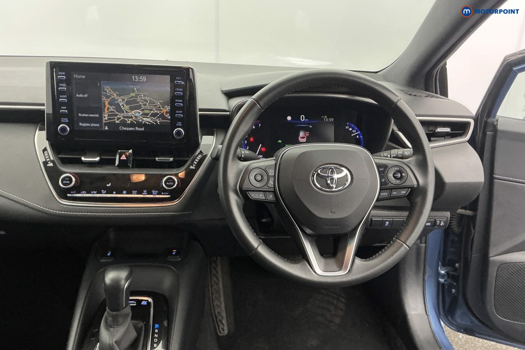 Toyota Corolla Design Automatic Petrol-Electric Hybrid Estate - Stock Number (1617333) - 1st supplementary image