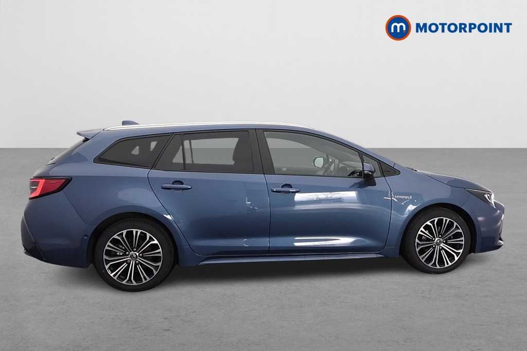 Toyota Corolla Design Automatic Petrol-Electric Hybrid Estate - Stock Number (1617333) - Drivers side