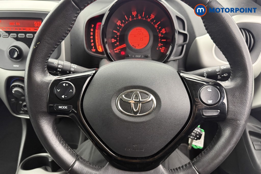 Toyota Aygo X-Play Manual Petrol Hatchback - Stock Number (1618484) - 5th supplementary image