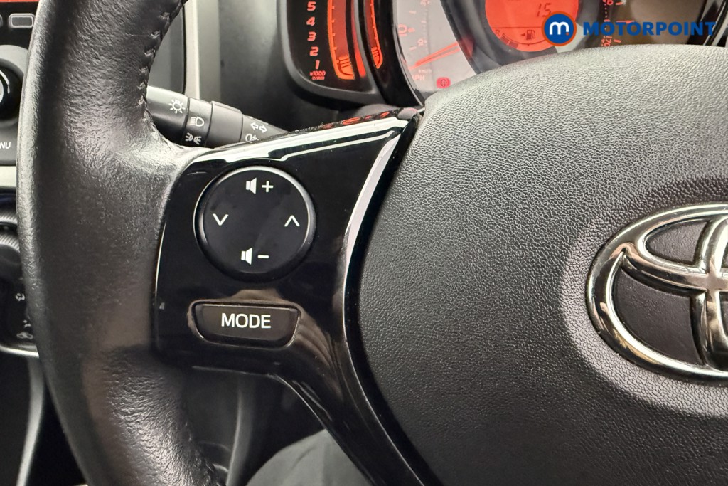 Toyota Aygo X-Play Manual Petrol Hatchback - Stock Number (1618484) - 6th supplementary image