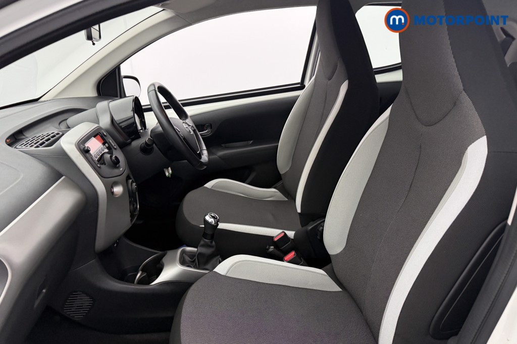 Toyota Aygo X-Play Manual Petrol Hatchback - Stock Number (1618484) - 10th supplementary image