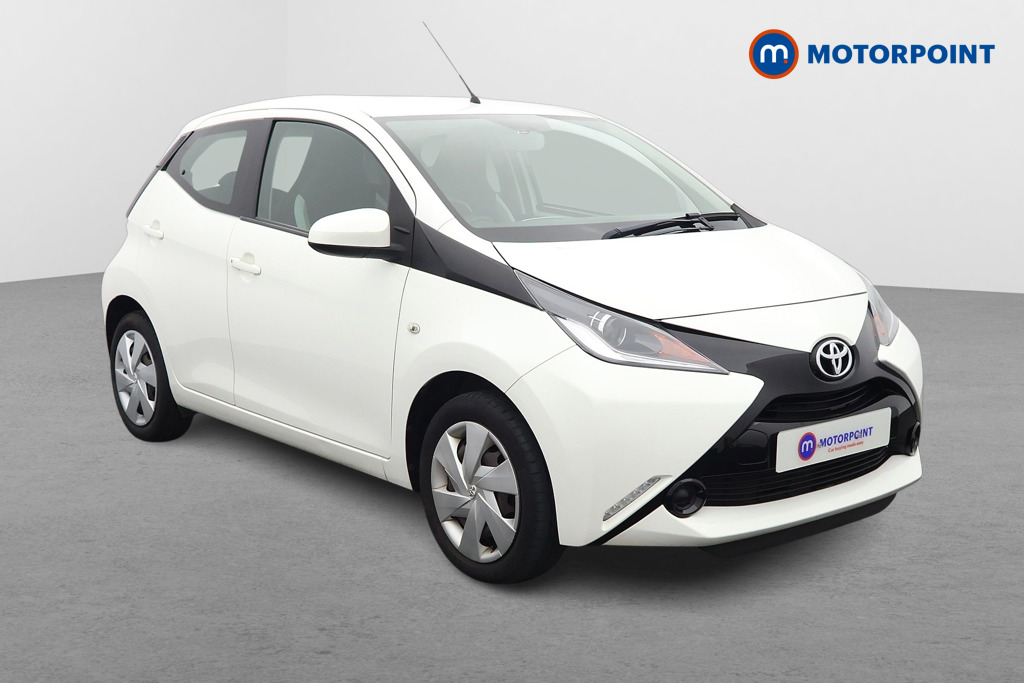 Toyota Aygo X-Play Manual Petrol Hatchback - Stock Number (1618484) - Drivers side front corner