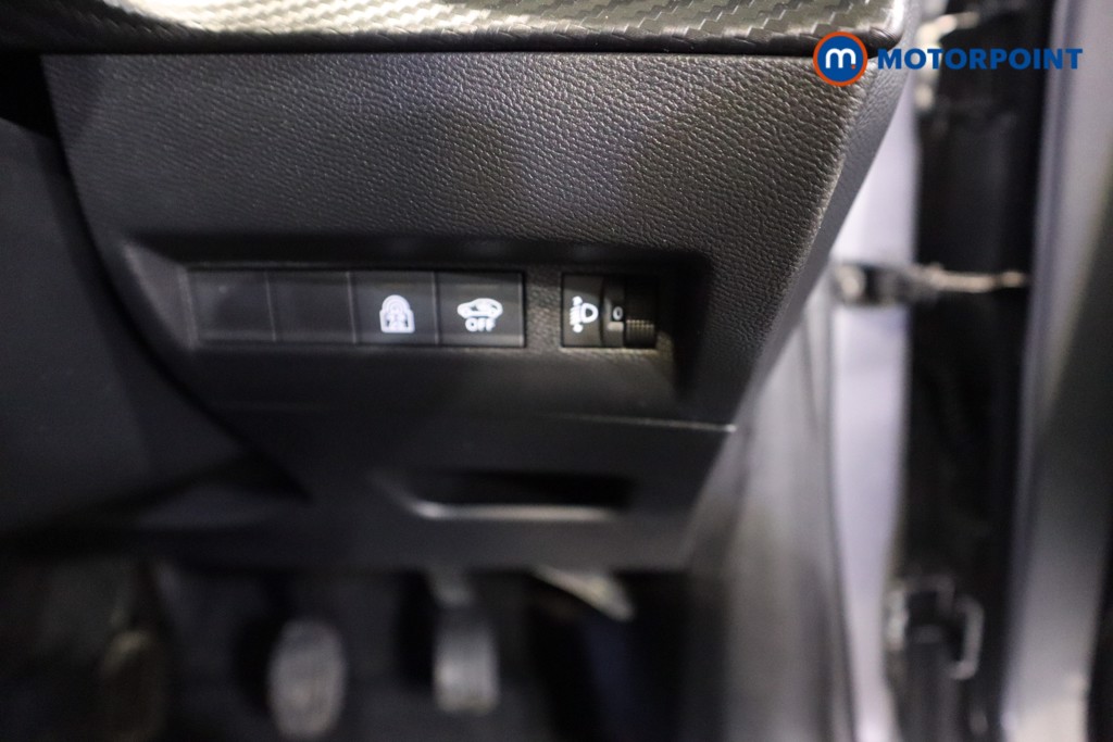 Peugeot 208 Allure Manual Petrol Hatchback - Stock Number (1618499) - 14th supplementary image