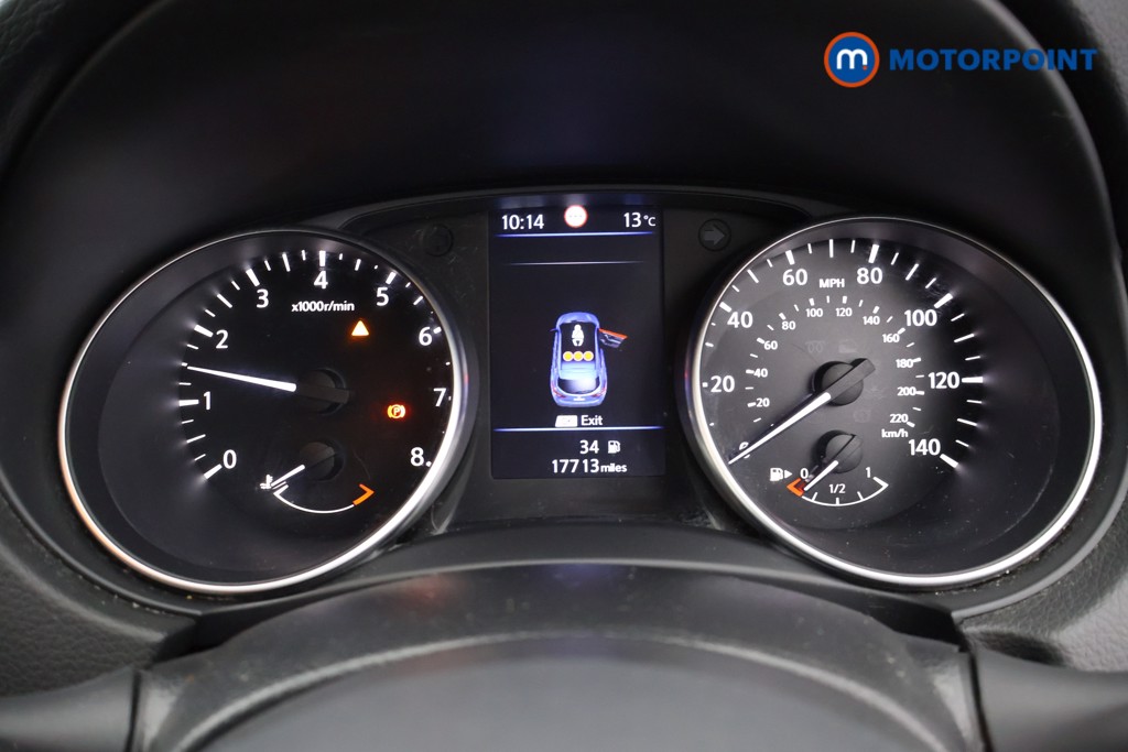 Nissan Qashqai Acenta Premium Manual Petrol SUV - Stock Number (1618988) - 9th supplementary image