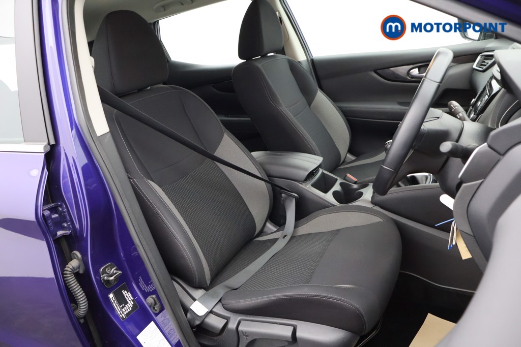 Nissan Qashqai Acenta Premium Manual Petrol SUV - Stock Number (1618988) - 22nd supplementary image