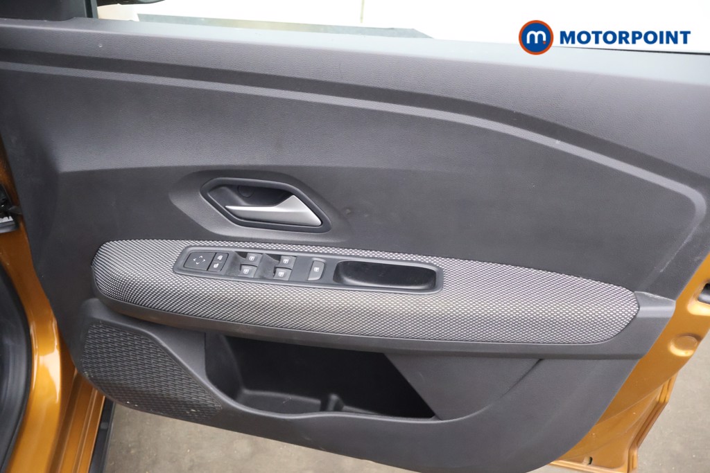 Dacia Sandero Stepway Expression Manual Petrol Hatchback - Stock Number (1619103) - 11th supplementary image