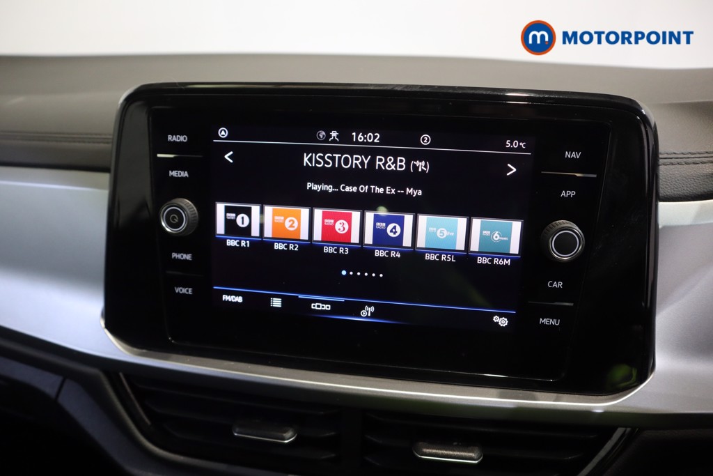 Volkswagen T-Roc Life Manual Petrol SUV - Stock Number (1619353) - 2nd supplementary image