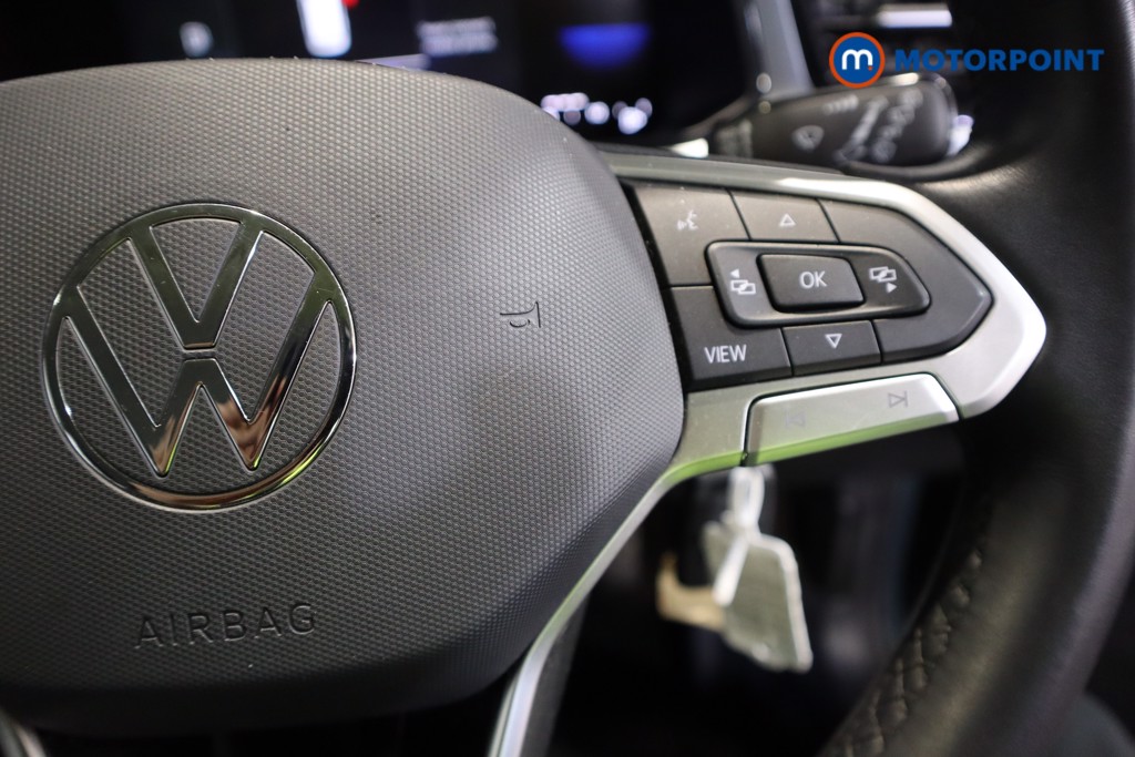 Volkswagen T-Roc Life Manual Petrol SUV - Stock Number (1619353) - 10th supplementary image