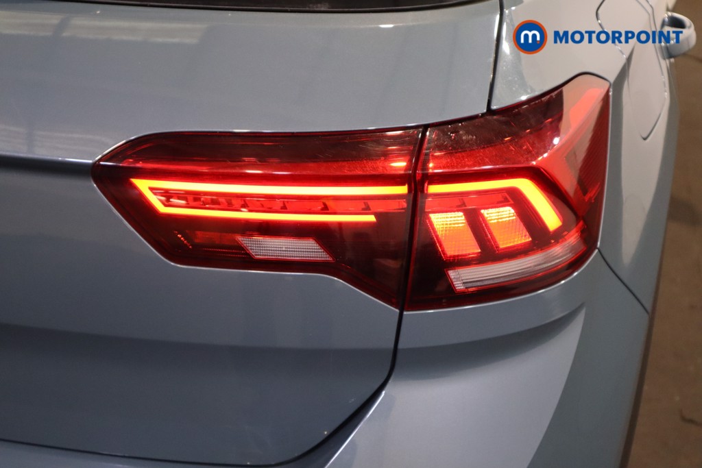 Volkswagen T-Roc Life Manual Petrol SUV - Stock Number (1619353) - 21st supplementary image