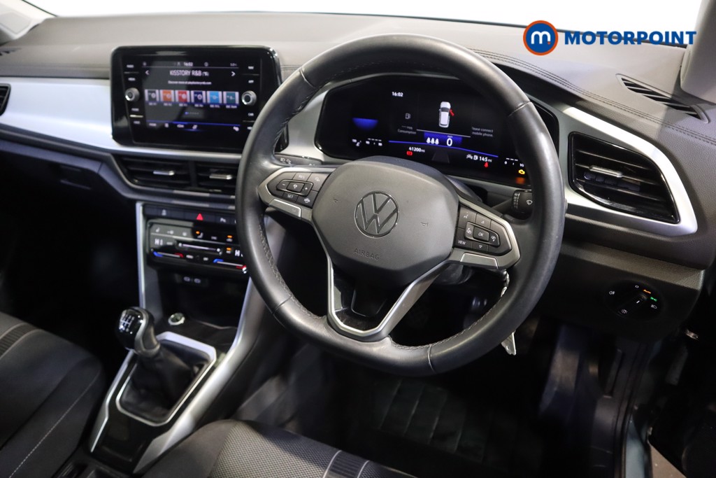 Volkswagen T-Roc Life Manual Petrol SUV - Stock Number (1619353) - 1st supplementary image