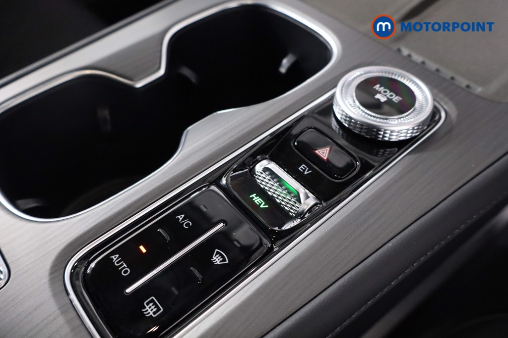 Chery Tiggo 8 Summit Automatic Petrol Plug-In Hybrid SUV - Stock Number (1619398) - 21st supplementary image