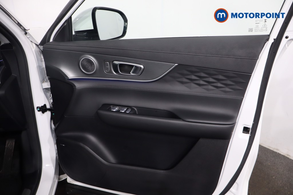 Chery Tiggo 8 Summit Automatic Petrol Plug-In Hybrid SUV - Stock Number (1619398) - 25th supplementary image