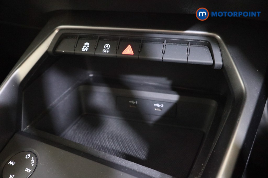 Audi A3 Technik Manual Petrol Hatchback - Stock Number (1619541) - 8th supplementary image