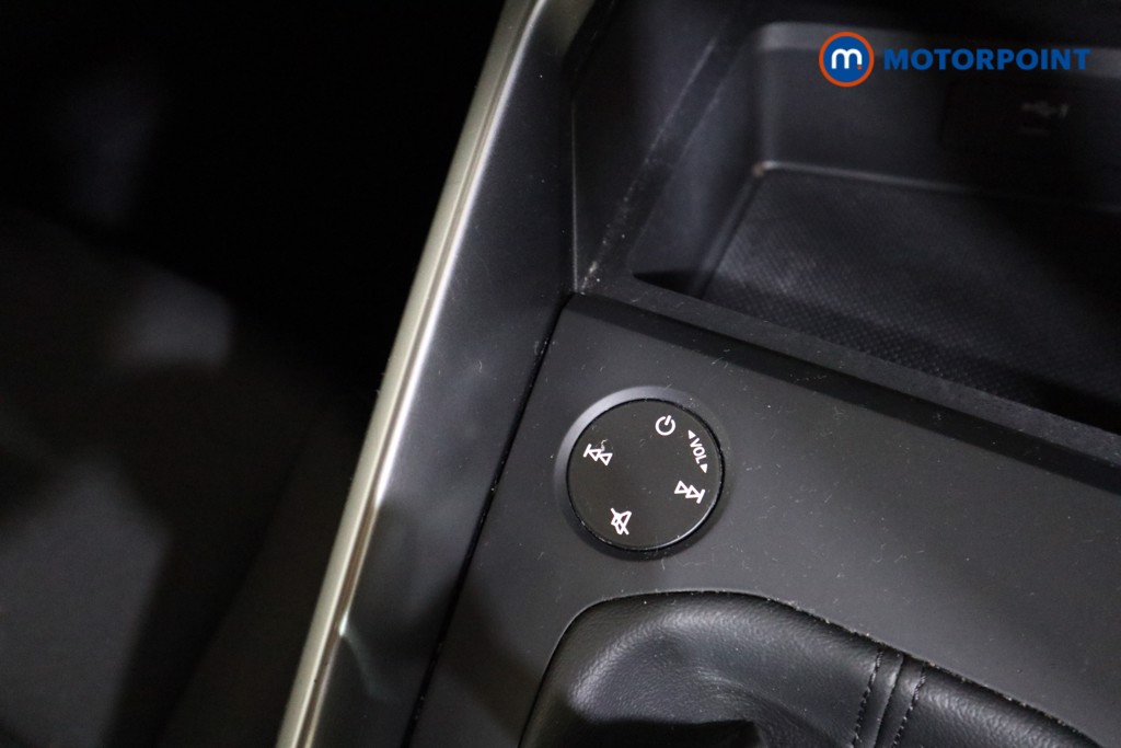 Audi A3 Technik Manual Petrol Hatchback - Stock Number (1619541) - 9th supplementary image