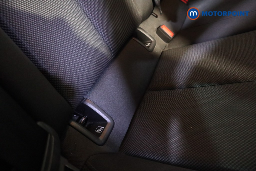 Audi A3 Technik Manual Petrol Hatchback - Stock Number (1619541) - 18th supplementary image