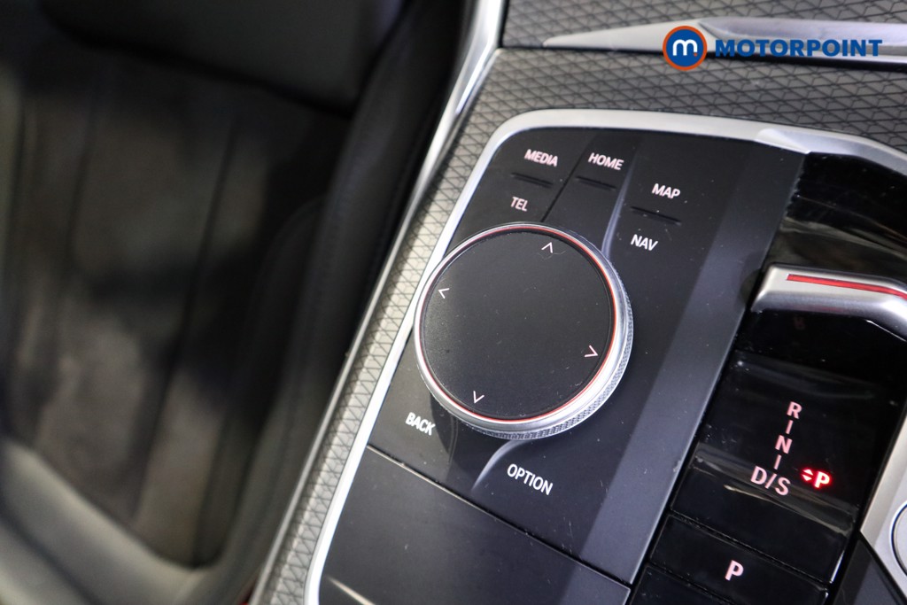 BMW 3 Series M Sport Automatic Petrol Plug-In Hybrid Estate - Stock Number (1619630) - 9th supplementary image