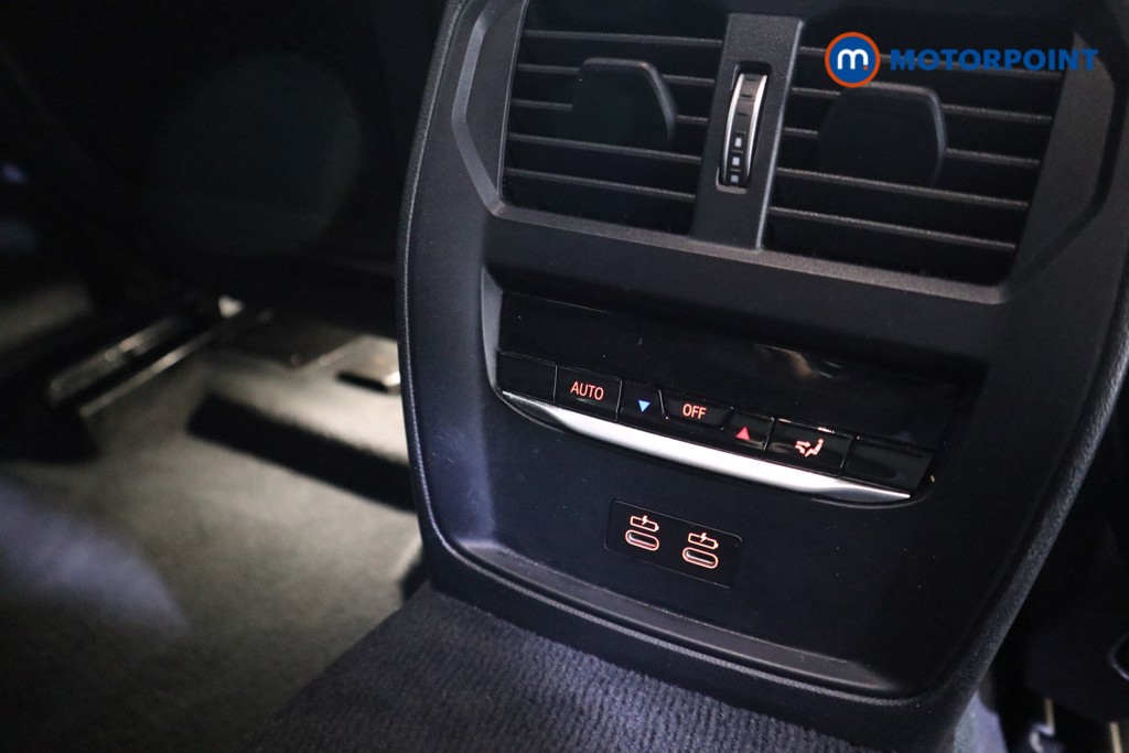 BMW 3 Series M Sport Automatic Petrol Plug-In Hybrid Estate - Stock Number (1619630) - 21st supplementary image