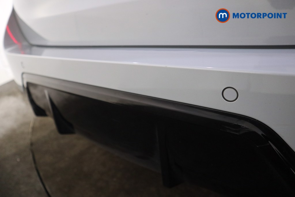 BMW 3 Series M Sport Automatic Petrol Plug-In Hybrid Estate - Stock Number (1619630) - 30th supplementary image