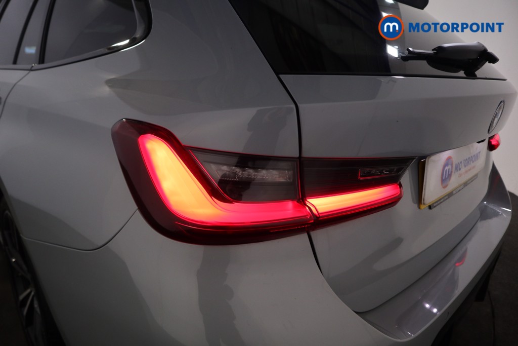 BMW 3 Series M Sport Automatic Petrol Plug-In Hybrid Estate - Stock Number (1619630) - 34th supplementary image
