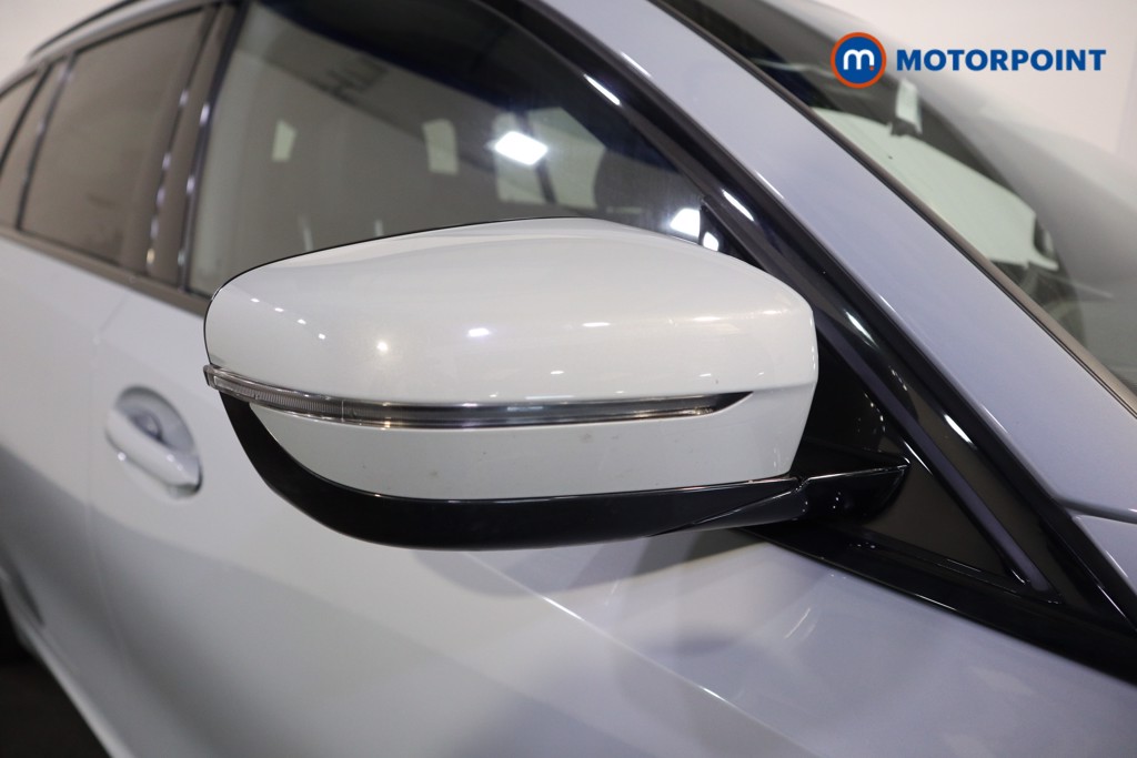 BMW 3 Series M Sport Automatic Petrol Plug-In Hybrid Estate - Stock Number (1619630) - 37th supplementary image