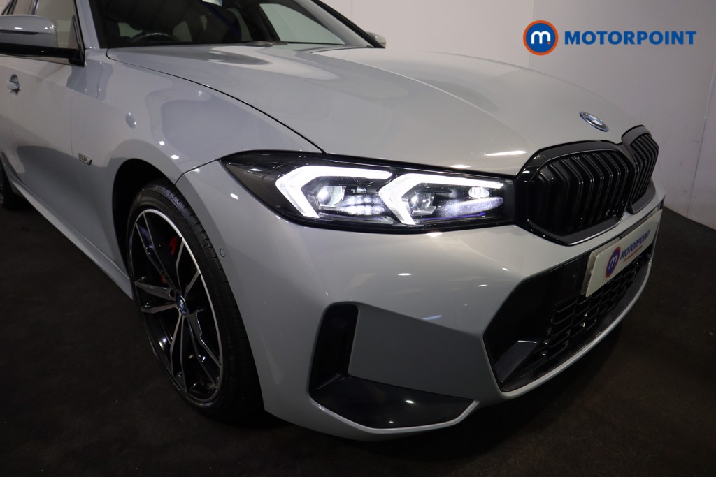 BMW 3 Series M Sport Automatic Petrol Plug-In Hybrid Estate - Stock Number (1619630) - 42nd supplementary image