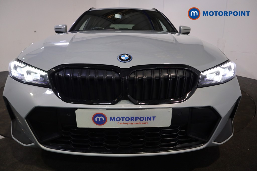 BMW 3 Series M Sport Automatic Petrol Plug-In Hybrid Estate - Stock Number (1619630) - 43rd supplementary image