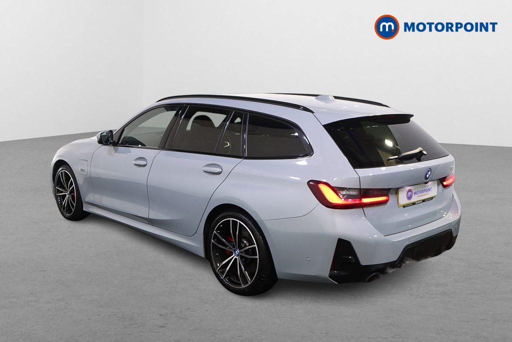 BMW 3 Series M Sport Automatic Petrol Plug-In Hybrid Estate - Stock Number (1619630) - Passenger side rear corner