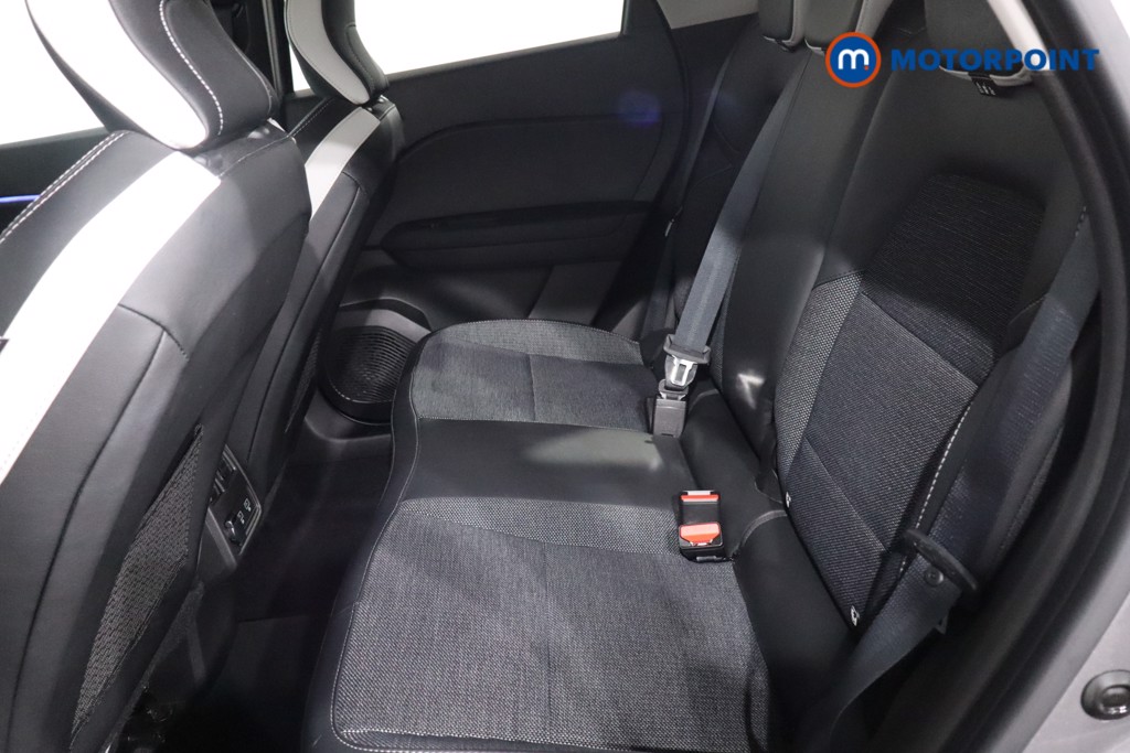 Renault Captur Techno Manual Petrol SUV - Stock Number (1619978) - 5th supplementary image