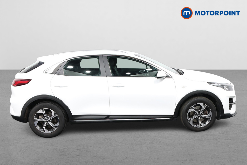 KIA Xceed 2 Manual Petrol Hatchback - Stock Number (1620356) - Drivers side