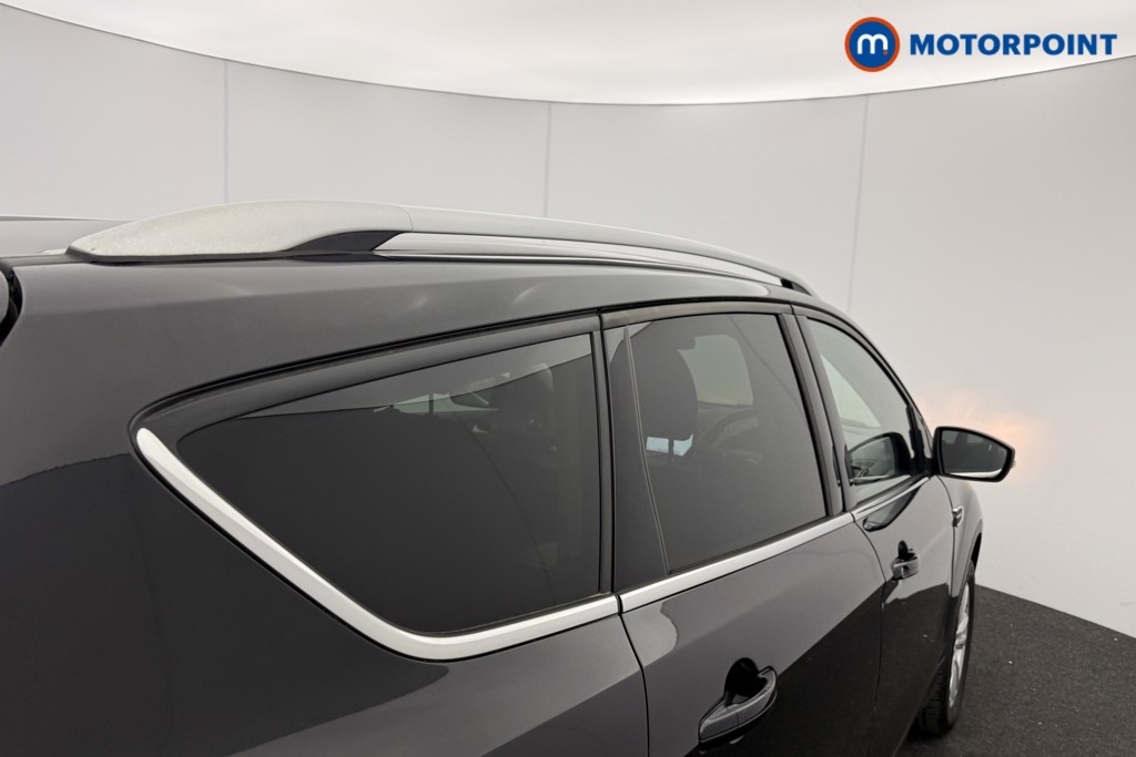 Ford Kuga Zetec Manual Petrol SUV - Stock Number (1620431) - 17th supplementary image