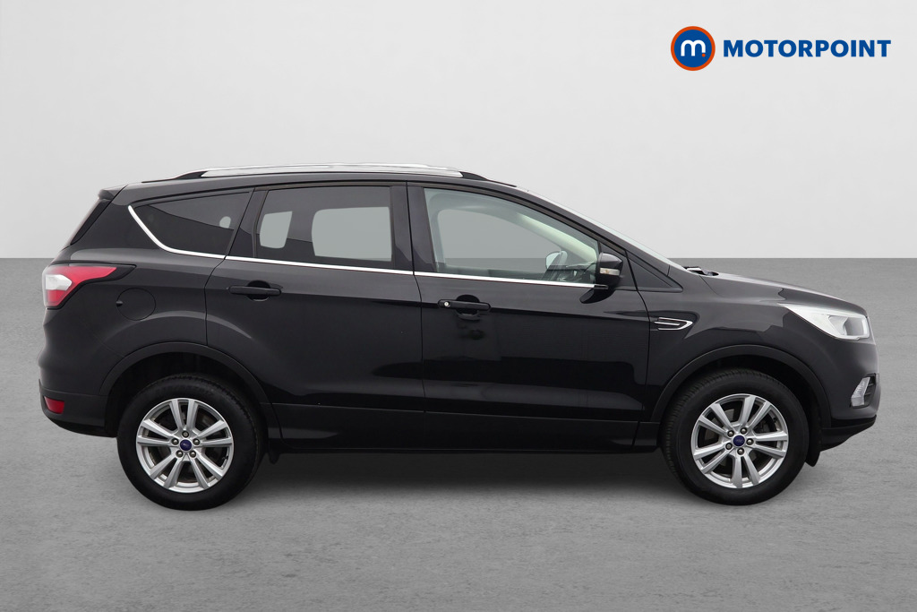 Ford Kuga Zetec Manual Petrol SUV - Stock Number (1620431) - Drivers side