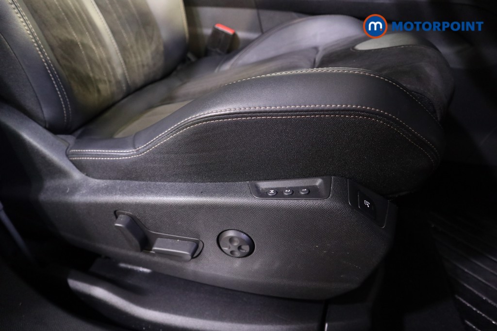 Peugeot 3008 Gt Premium Automatic Diesel SUV - Stock Number (1620461) - 16th supplementary image