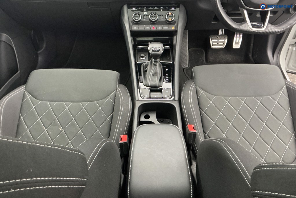 Skoda Karoq Sportline Edition Automatic Petrol SUV - Stock Number (1621011) - 15th supplementary image
