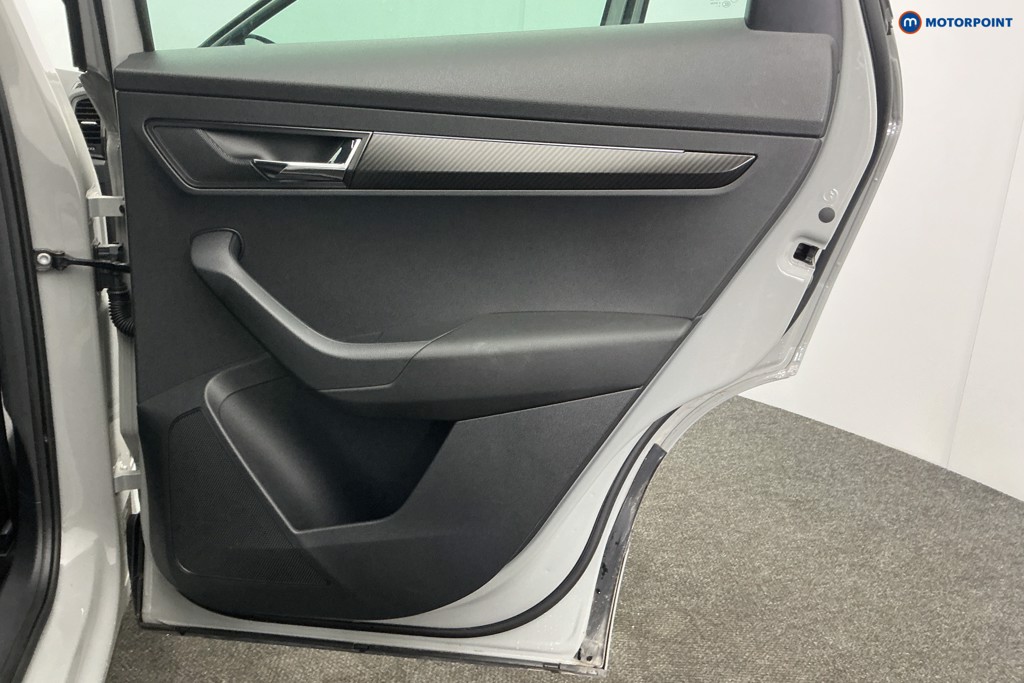 Skoda Karoq Sportline Edition Automatic Petrol SUV - Stock Number (1621011) - 30th supplementary image