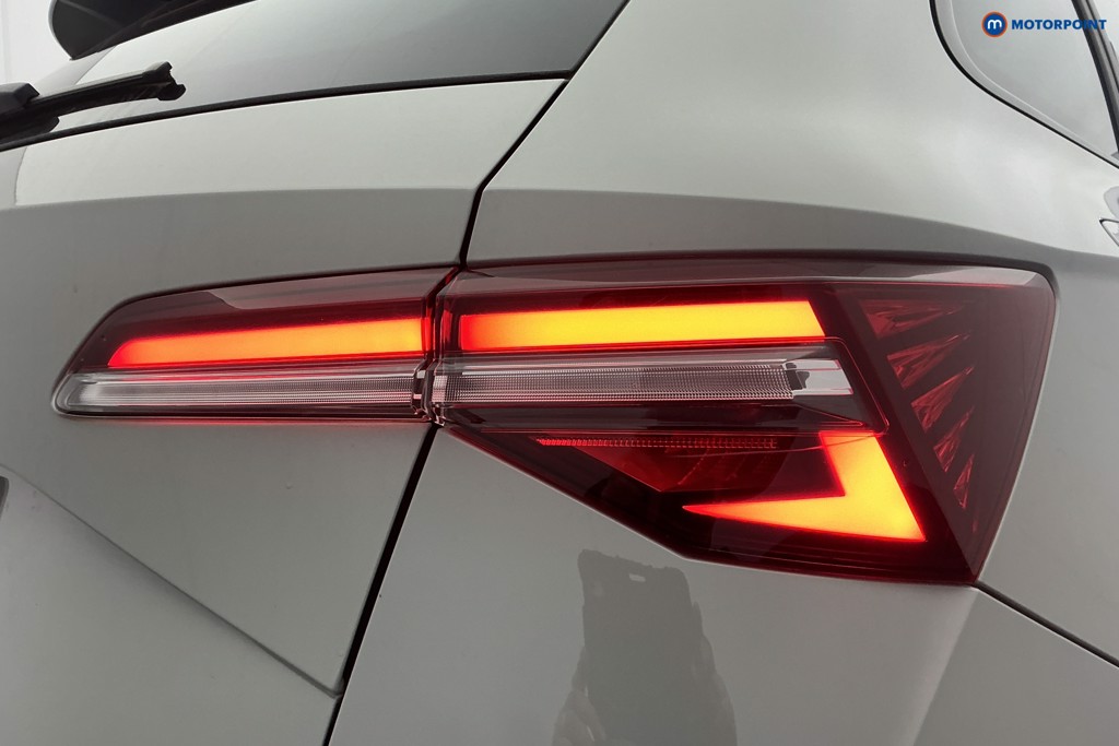 Skoda Karoq Sportline Edition Automatic Petrol SUV - Stock Number (1621011) - 33rd supplementary image