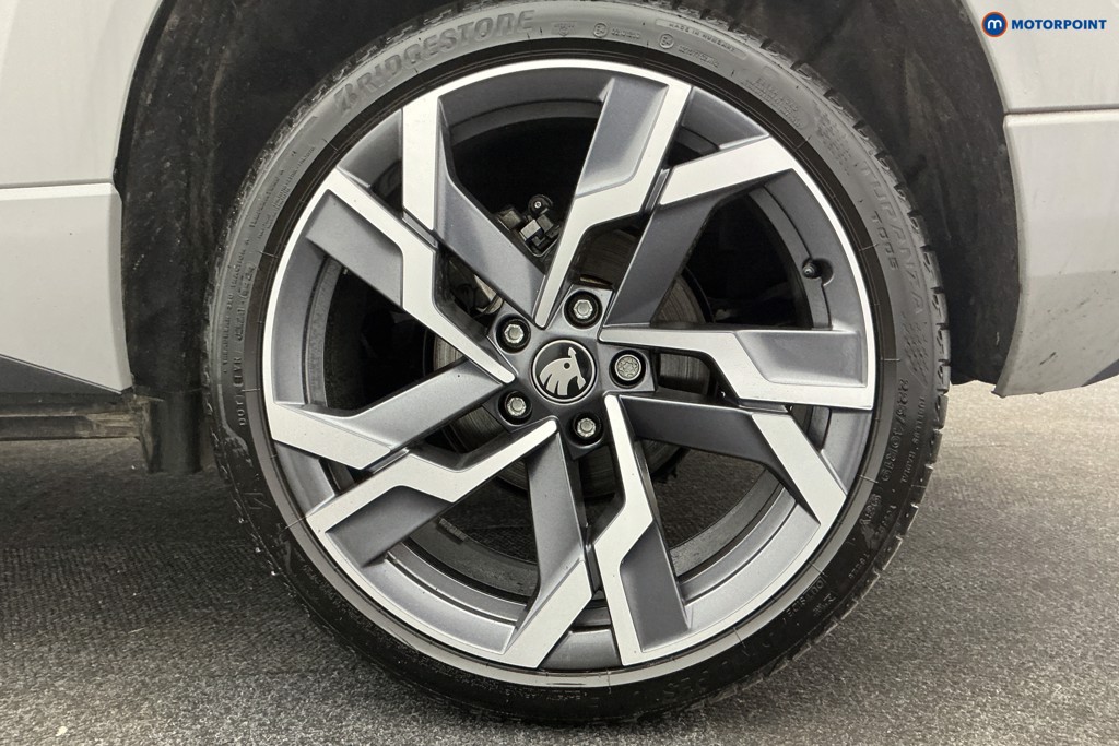 Skoda Karoq Sportline Edition Automatic Petrol SUV - Stock Number (1621011) - 37th supplementary image