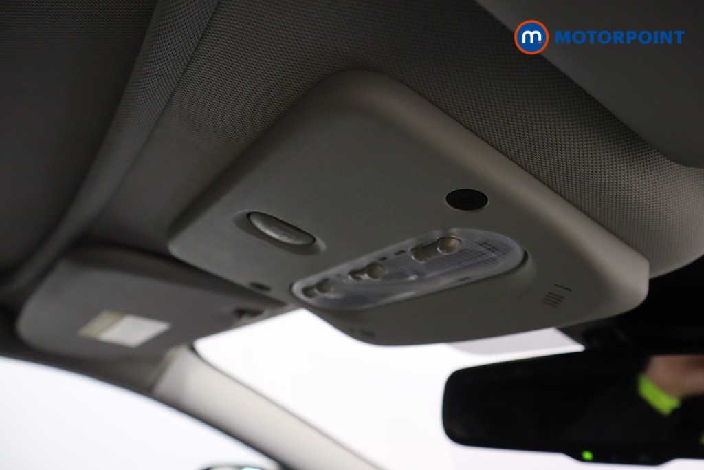 Nissan Qashqai Tekna Manual Diesel SUV - Stock Number (1621044) - 9th supplementary image