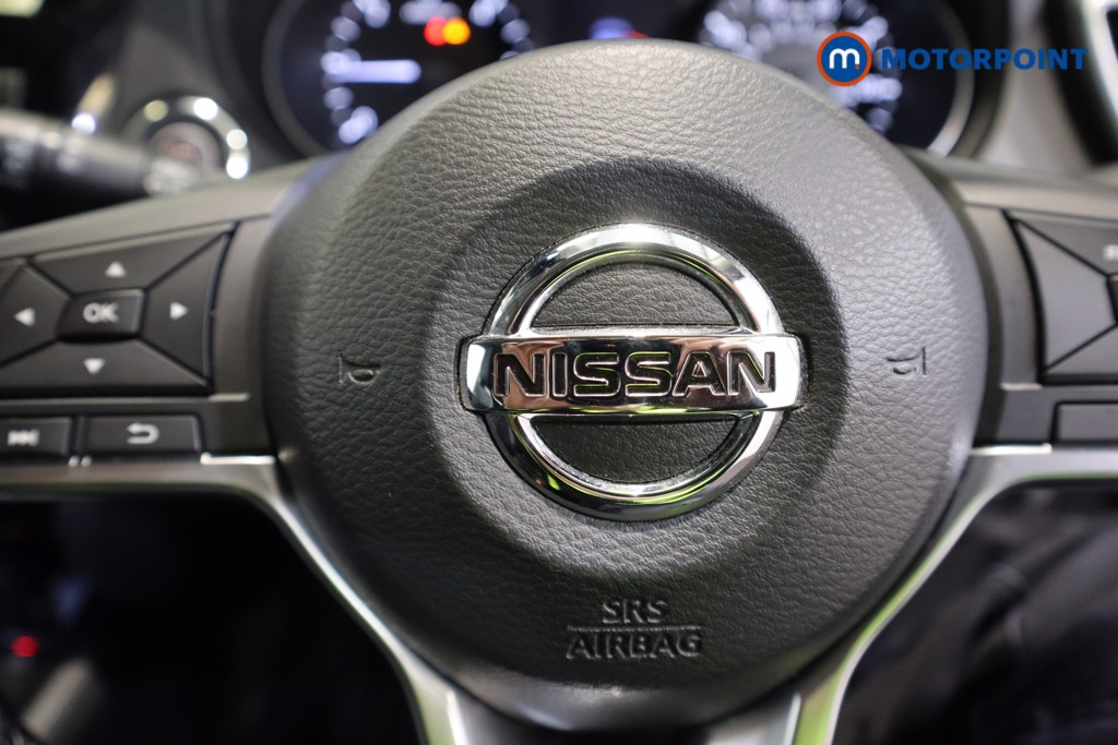 Nissan Qashqai Tekna Manual Diesel SUV - Stock Number (1621044) - 11th supplementary image