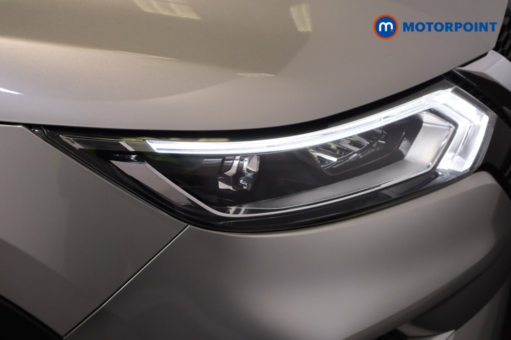 Nissan Qashqai Tekna Manual Diesel SUV - Stock Number (1621044) - 32nd supplementary image