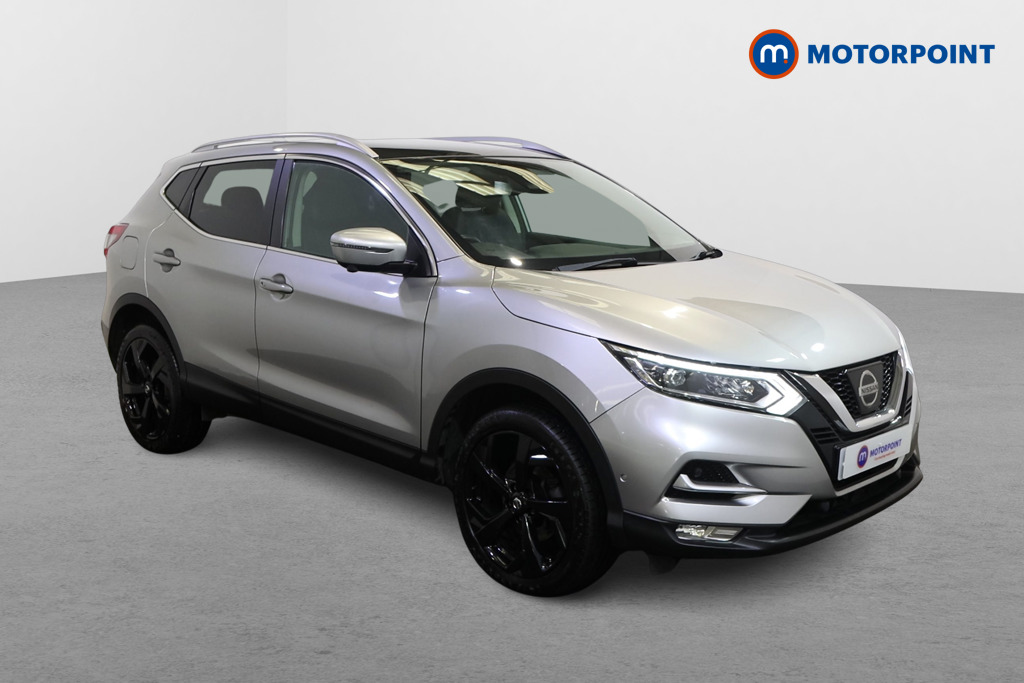 Nissan Qashqai Tekna Manual Diesel SUV - Stock Number (1621044) - Drivers side front corner