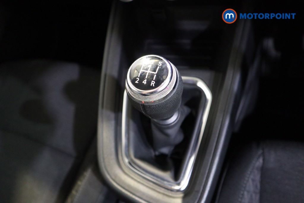 Renault Clio Play Manual Petrol Hatchback - Stock Number (1621089) - 8th supplementary image