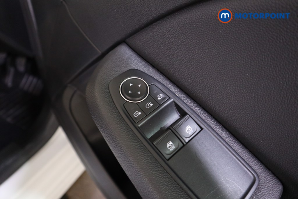 Renault Clio Play Manual Petrol Hatchback - Stock Number (1621089) - 12th supplementary image